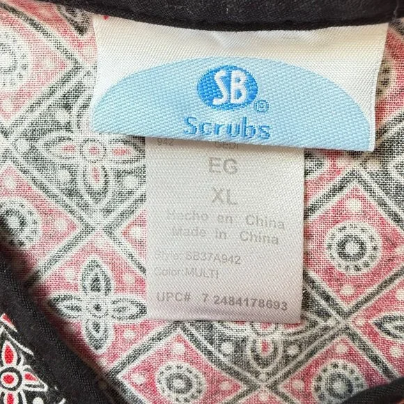 Sb Scrubs Wrap Top Size XL Geometric Pattern Black Red White Pull Over Tie Back - Picture 6 of 7
